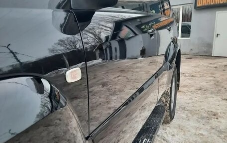 Toyota Land Cruiser Prado 120 рестайлинг, 2008 год, 2 100 000 рублей, 23 фотография