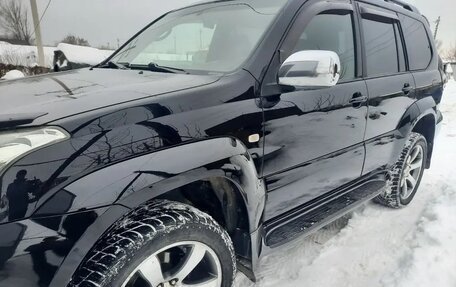 Toyota Land Cruiser Prado 120 рестайлинг, 2008 год, 2 100 000 рублей, 25 фотография