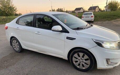 KIA Rio III рестайлинг, 2012 год, 630 000 рублей, 3 фотография