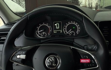 Skoda Rapid II, 2021 год, 1 750 000 рублей, 12 фотография