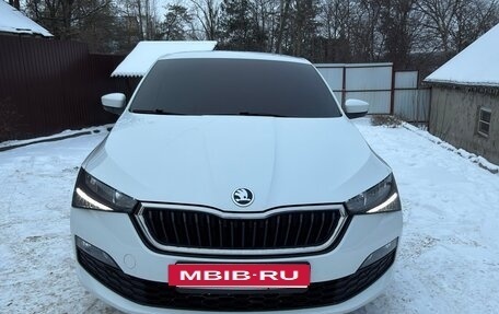 Skoda Rapid II, 2021 год, 1 750 000 рублей, 13 фотография