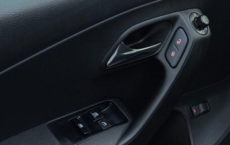 Volkswagen Polo VI (EU Market), 2013 год, 676 000 рублей, 8 фотография