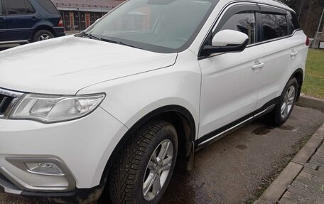 Geely Atlas I, 2018 год, 1 100 000 рублей, 4 фотография