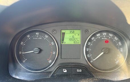 Skoda Fabia II, 2010 год, 350 000 рублей, 14 фотография