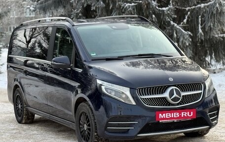 Mercedes-Benz V-Класс, 2020 год, 6 150 000 рублей, 2 фотография