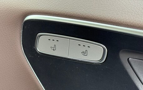 Mercedes-Benz V-Класс, 2020 год, 6 150 000 рублей, 17 фотография