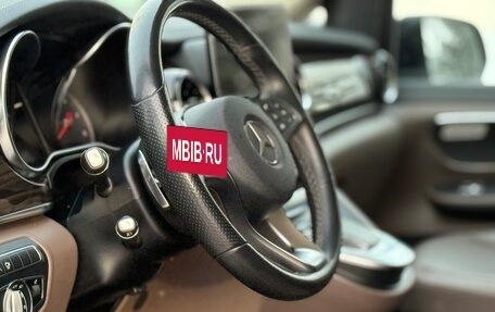 Mercedes-Benz V-Класс, 2020 год, 6 150 000 рублей, 14 фотография