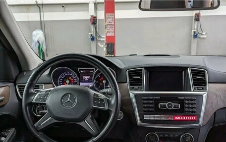 Mercedes-Benz M-Класс, 2014 год, 3 200 000 рублей, 11 фотография