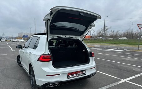 Volkswagen Golf VIII, 2022 год, 2 480 000 рублей, 22 фотография