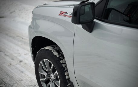 Chevrolet Silverado, 2021 год, 5 700 000 рублей, 9 фотография