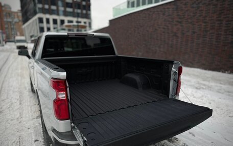 Chevrolet Silverado, 2021 год, 5 700 000 рублей, 38 фотография