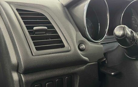 Mitsubishi ASX I рестайлинг, 2012 год, 1 300 000 рублей, 9 фотография