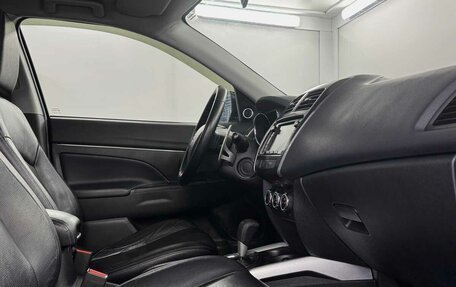 Mitsubishi ASX I рестайлинг, 2012 год, 1 300 000 рублей, 12 фотография