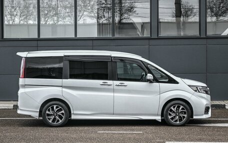 Honda Stepwgn IV, 2019 год, 2 949 000 рублей, 5 фотография