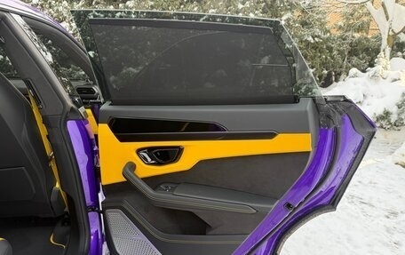 Lamborghini Urus I, 2025 год, 36 000 000 рублей, 12 фотография