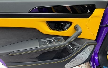 Lamborghini Urus I, 2025 год, 36 000 000 рублей, 17 фотография