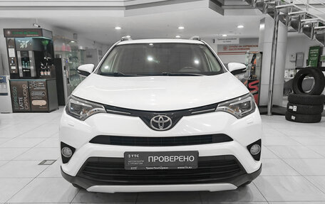 Toyota RAV4, 2018 год, 2 750 000 рублей, 2 фотография