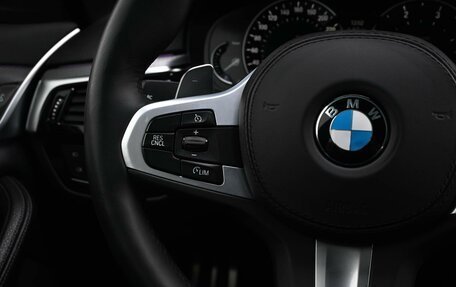 BMW 5 серия, 2019 год, 3 369 000 рублей, 14 фотография