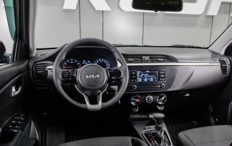 KIA Rio IV, 2021 год, 1 579 000 рублей, 6 фотография