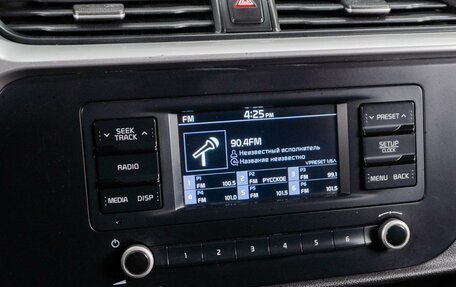 KIA Rio IV, 2021 год, 1 579 000 рублей, 15 фотография