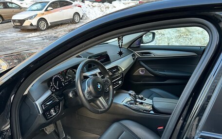 BMW 5 серия, 2019 год, 3 200 000 рублей, 14 фотография