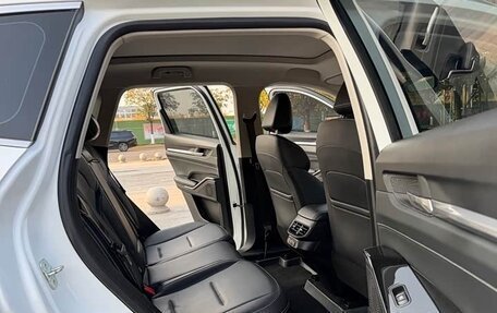 Haval H6, 2023 год, 1 470 000 рублей, 16 фотография