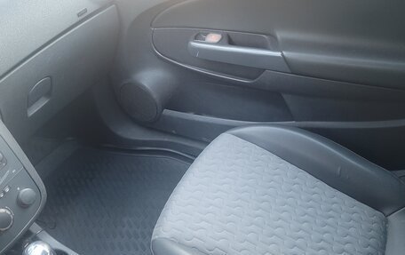 Opel Corsa D, 2011 год, 799 000 рублей, 1 фотография