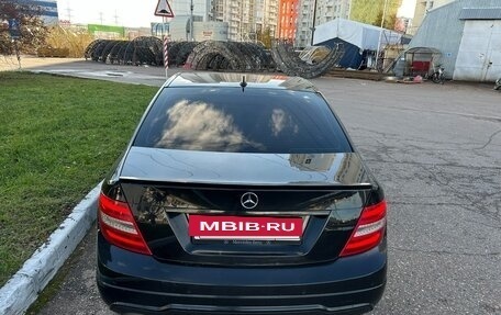 Mercedes-Benz C-Класс, 2011 год, 1 400 000 рублей, 5 фотография