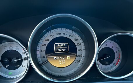 Mercedes-Benz C-Класс, 2011 год, 1 400 000 рублей, 19 фотография