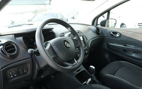 Renault Kaptur I рестайлинг, 2018 год, 1 400 000 рублей, 13 фотография