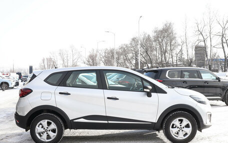 Renault Kaptur I рестайлинг, 2018 год, 1 400 000 рублей, 4 фотография