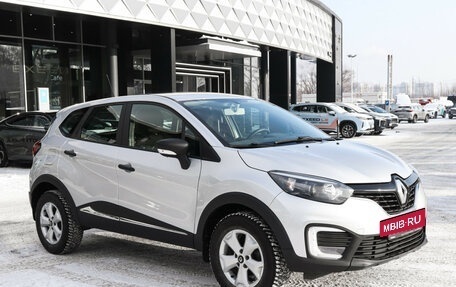 Renault Kaptur I рестайлинг, 2018 год, 1 400 000 рублей, 3 фотография