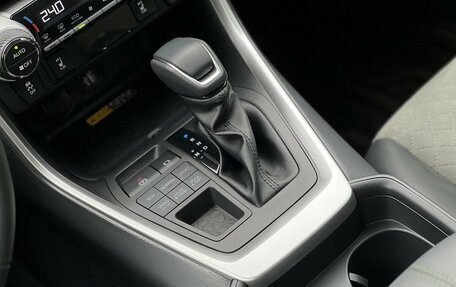 Toyota RAV4, 2025 год, 4 150 000 рублей, 22 фотография