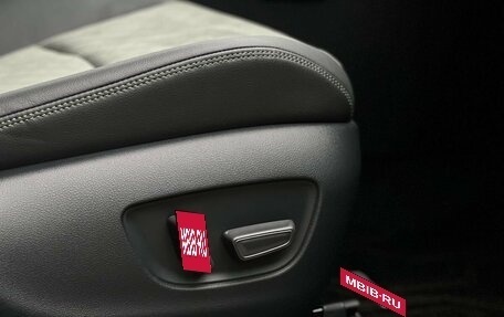 Toyota RAV4, 2025 год, 4 150 000 рублей, 29 фотография