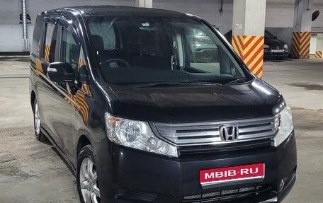 Honda Stepwgn IV, 2009 год, 1 287 000 рублей, 1 фотография