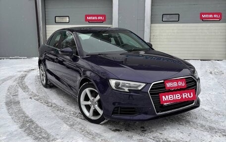 Audi A3, 2017 год, 1 590 000 рублей, 11 фотография