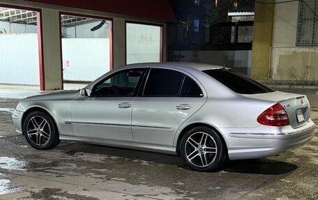 Mercedes-Benz E-Класс, 2003 год, 1 230 000 рублей, 2 фотография