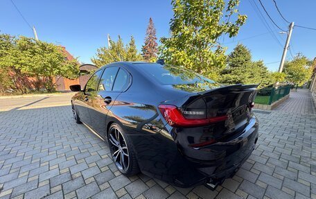 BMW 3 серия, 2019 год, 3 900 000 рублей, 31 фотография