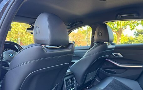 BMW 3 серия, 2019 год, 3 900 000 рублей, 24 фотография