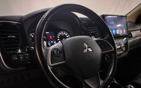 Mitsubishi Outlander III рестайлинг 3, 2012 год, 1 190 000 рублей, 23 фотография