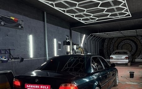 BMW 7 серия, 1995 год, 620 000 рублей, 3 фотография