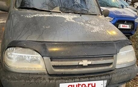 Chevrolet Niva I рестайлинг, 2006 год, 235 000 рублей, 3 фотография