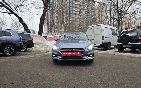 Hyundai Solaris II рестайлинг, 2017 год, 1 100 000 рублей, 5 фотография