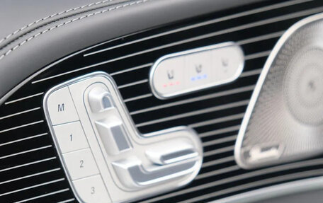 Mercedes-Benz Maybach GLS I, 2022 год, 18 014 912 рублей, 15 фотография