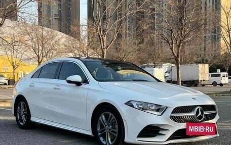 Mercedes-Benz A-Класс, 2022 год, 2 120 999 рублей, 3 фотография