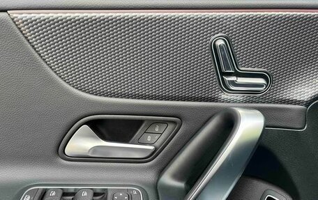 Mercedes-Benz A-Класс, 2022 год, 2 120 999 рублей, 15 фотография