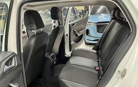 Volkswagen T-Cross I, 2023 год, 1 542 153 рублей, 10 фотография