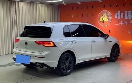 Volkswagen Golf VIII, 2023 год, 2 305 153 рублей, 17 фотография