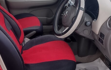 Nissan March IV, 2010 год, 500 000 рублей, 2 фотография