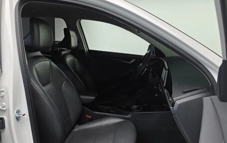 KIA Niro, 2022 год, 1 660 325 рублей, 10 фотография
